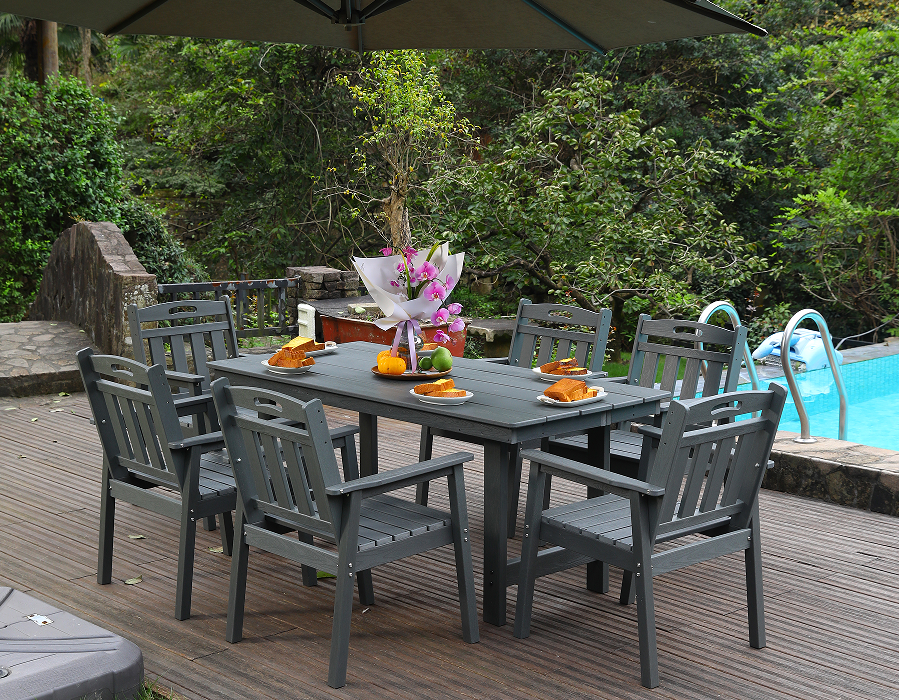 Grey HDPE VI-Pice Outdoor Dining Set cum Verticali Backrest